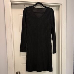 Black V-Neck Ribbed Dress